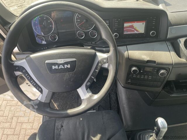 Standard tractor MAN TGX 18.440 Manual / 2x Tank / NL Truck + APK-TuV