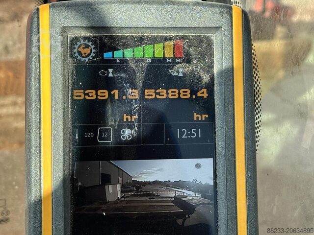 Ekskavator JCB JZ141LC