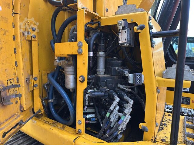 Ekskavator JCB JZ141LC