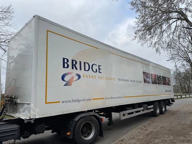 Valigia Van Hool 2 ass gestuurde oplegger APK 6-2026