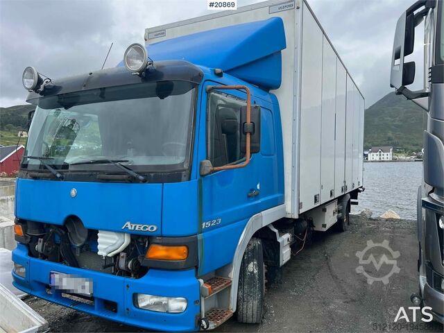 Чемодан Mercedes-Benz 1523