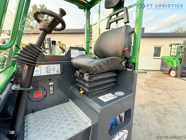 Carretilla elevadora de 4 vías Combilift C4000CB TRIPLEX 5200MM FREE-LIFT TOP 1