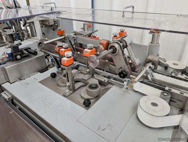 Máquina envasadora IMA K150/C