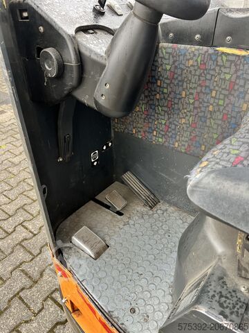 Wózek widłowy Still FM17