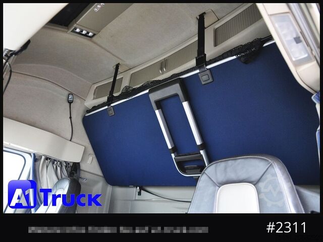 मानक ट्रैक्टर यूनिट VOLVO FH 460 XL LNG Leder Navi Standlklima