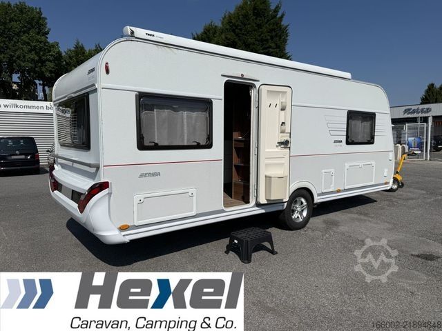 Karavan HYMER/ERIBA Exciting 530 2000 kg Mover Alko Mammut auto