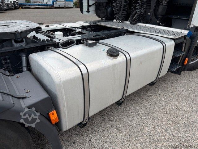 Standard dragbil IVECO S-Way AS440S48T/P Intarder ¤6D Standklima