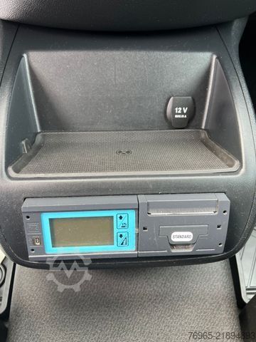 Kastenwagen MERCEDES-BENZ Vito 119 LANG 7G KLIMA WEBASTO NAVI KAMERA LED