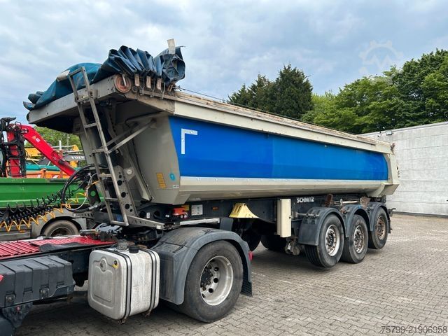 Tipper semitrailer SCHMITZ CARGOBULL Kippauflieger mit 3 Achsen + 2x Liftachsen
