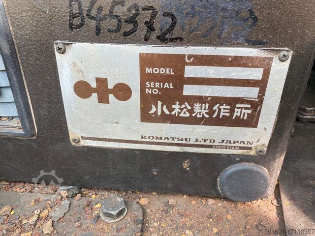 MÁY ỦI BÁNH XÍCH Komatsu D155A-2