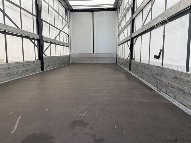 Otvorena prikolica s ceradom Möslein TPW 105 D Schwebheim Tandem- Planenanhänger Durchladbar