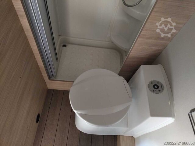 キャンピングカー Fiat Ducato Weinsberg Carabus | 2020 | Euro 6 | Venditore professionale