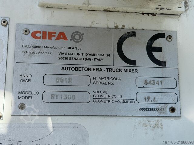 Kamion za miješanje betona Iveco TRAKKER 500