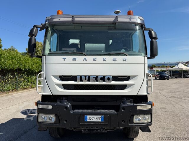 Kamion za miješanje betona Iveco TRAKKER 500