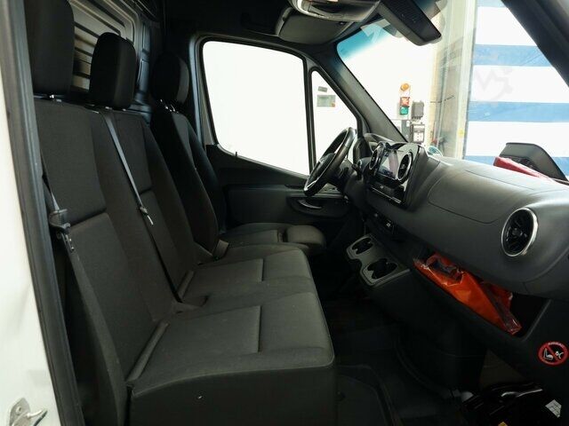 Furgoneta Mercedes-Benz Sprinter 317 CDI,L2H2,Automatik,Kamera