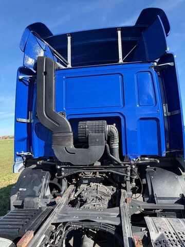 Fahrgestell mit Fahrerhaus DAF CF 250 CF 230.18 CHASSIC CABINE.