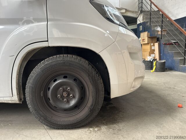 キャンピングカー Peugeot Boxer 2.2 Blue HDi | 2024 | EURO 6 | Venditore professionale