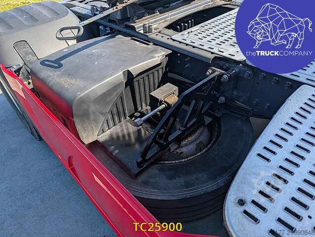 স্ট্যান্ডার্ড SZM DAF XF 105 530