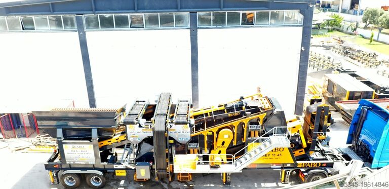 Siebanlage 120-200 TPH mobile screening plant 120-200 TPH mobile screening plant