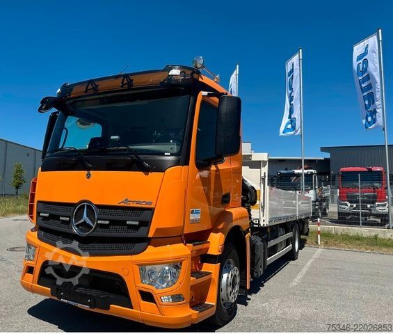 Lastbilmonteret kran MERCEDES-BENZ 1830LLPrit7,20m/KranHiabFunk/NL7,60to/20 tkm/Top