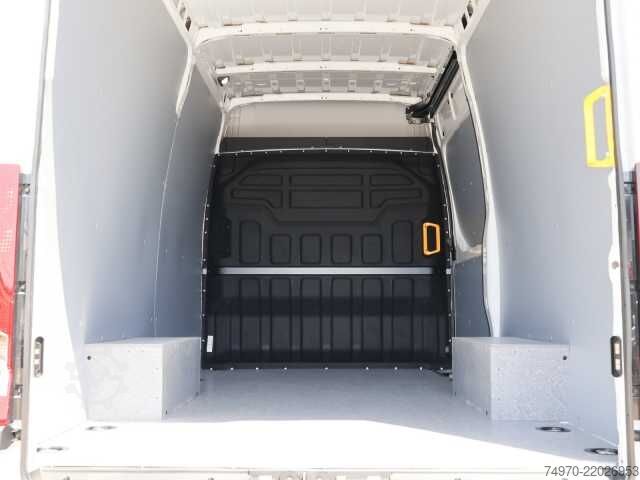 Bestelwagen Iveco Daily 35S16H3.0A8VY