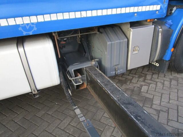 Trak kren Iveco Stralis 560 STRALIS 260SY  Euro 6 HMF 5020-K3