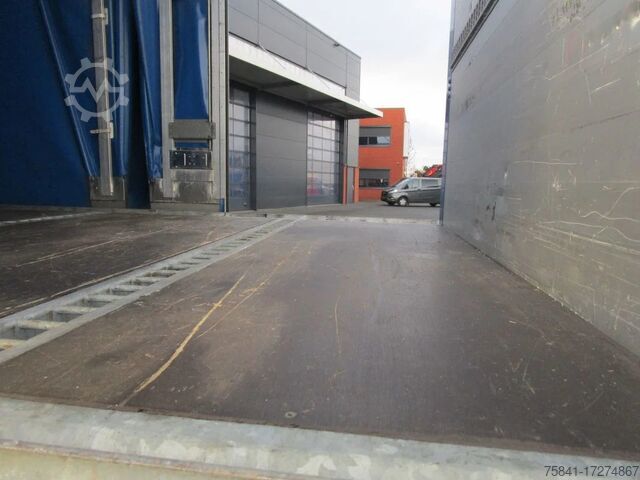 Trak kren Iveco Stralis 560 STRALIS 260SY  Euro 6 HMF 5020-K3