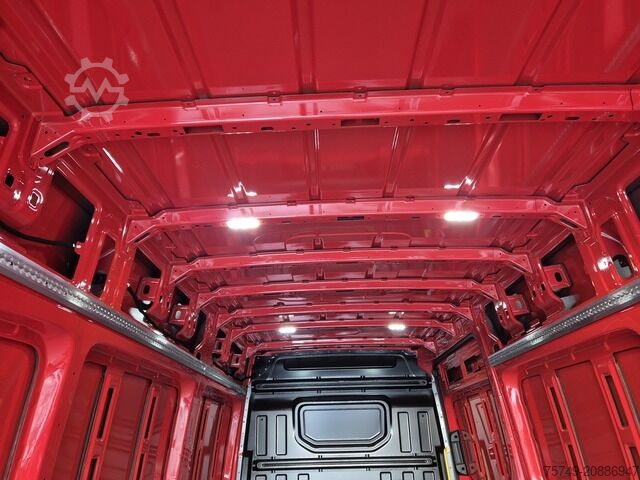 Skåpbil Volkswagen Crafter 35 Maxi L5H3 Extralang Kamera sofort verfügbar!