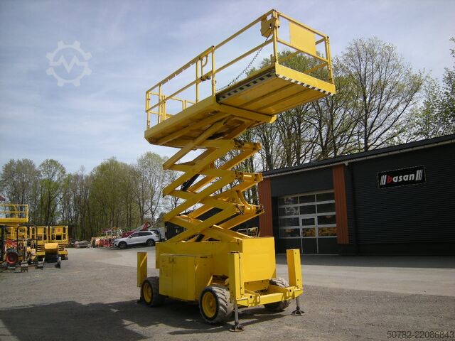 Podnośnik nożycowy Genie GS 4069 DC (ID1787)