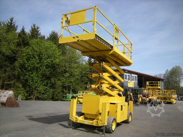 Podnośnik nożycowy Genie GS 4069 DC (ID1832)