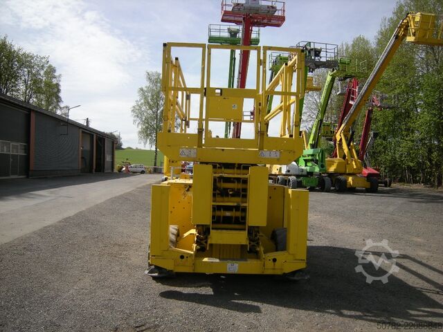 Podnośnik nożycowy Genie GS 4069 DC (ID1832)