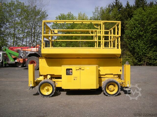 Podnośnik nożycowy Genie GS 4069 DC (ID1832)