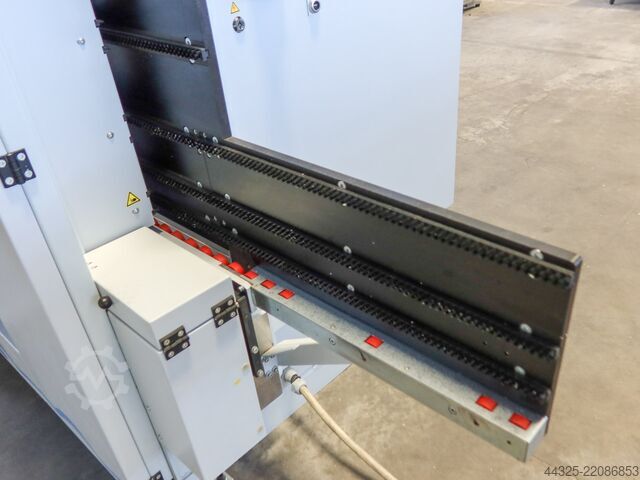 Mașină de găurit verticală CNC WEEKE BHX 055