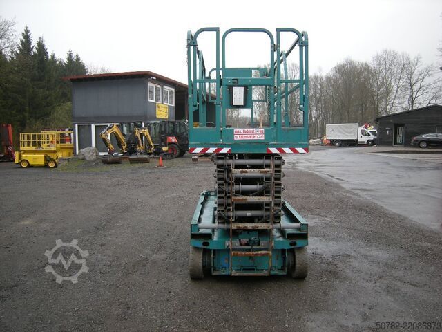 Podnośnik nożycowy Genie GS 4047 (ID2839)