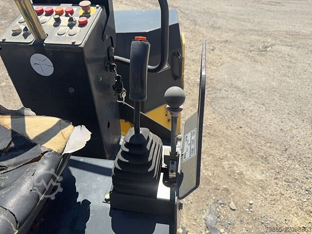 комбінований коток Bomag BW 100 AC-3