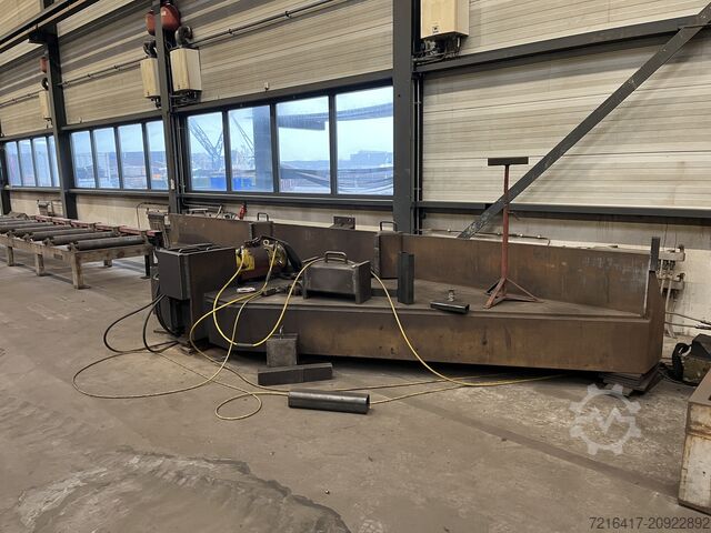 200 ton press brake IPE 500  