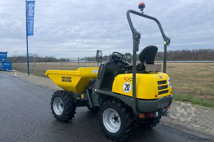 Kerekes rakodó Wacker Neuson 1001 | 2026