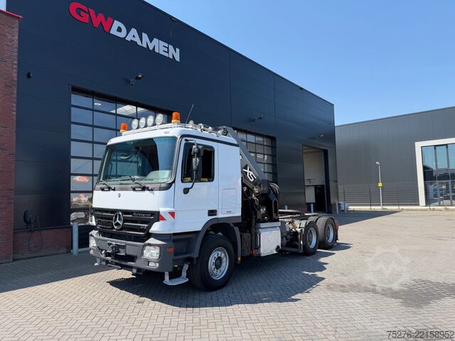 Carga pesada Mercedes-Benz Actros 2655 V8 6x4 Tractor unit Hiab 422-5 Euro 5
