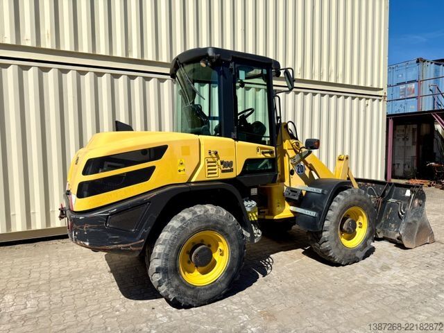 Radlader YANMAR V100 / 2019 BJ / Schaufel + Gabel