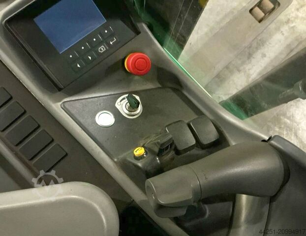 Apilador eléctrico de conductor a bordo Mitsubishi Electric SBR16N2