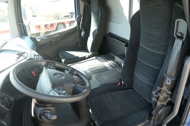 Podwozie ciężarówki MERCEDES-BENZ 918 L Atego 4x2, Nebenantrieb, Standklima