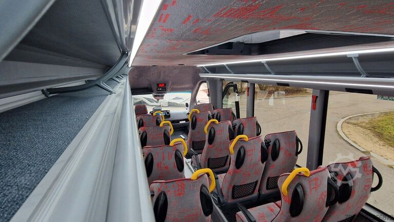 Minibuss MERCEDES-BENZ 30 Sitzer Schul- Transferbus 519 Vorlauffahrzeug
