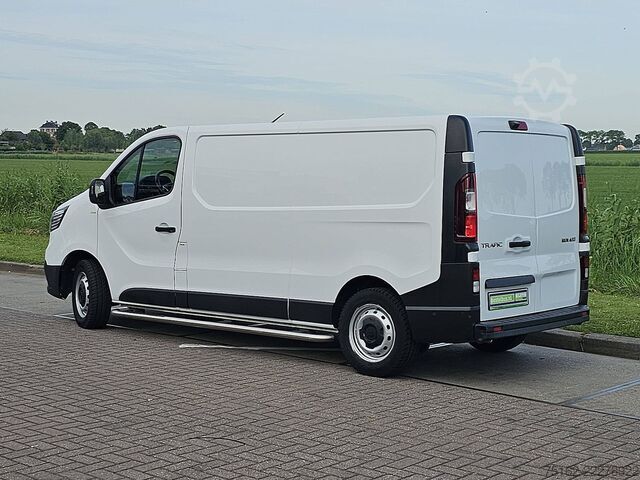 Bestelauto RENAULT TRAFIC 2.0 DCI L2H1 Airco Camera