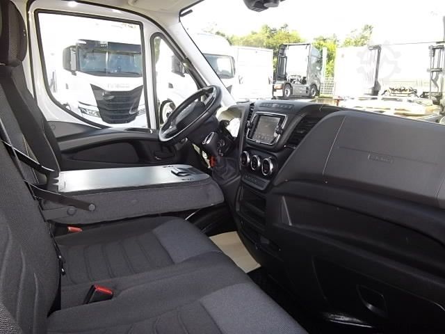 ऊंची छत वाली वैन IVECO 35S14A8V / Kamera / Tempomat / Webasto