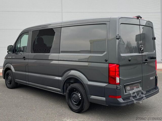 รถตู้ตู้ทึบ MAN TGE 3.180 L3H2 MIXTO 4x4 AUTOM ACC STANDH SITZH