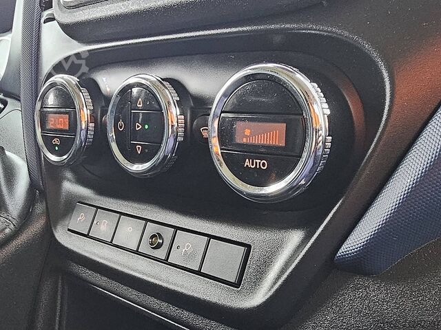 High-roof van IVECO DAILY 35S18 3.0Ltr L2H2 Automaat