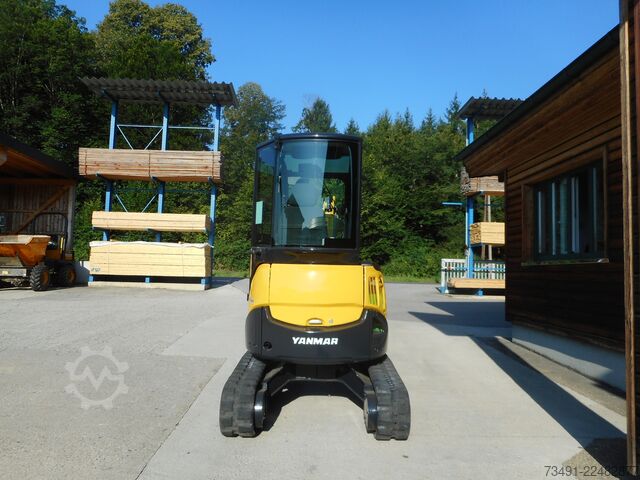 Miniexcavadora Yanmar Vio 25-3