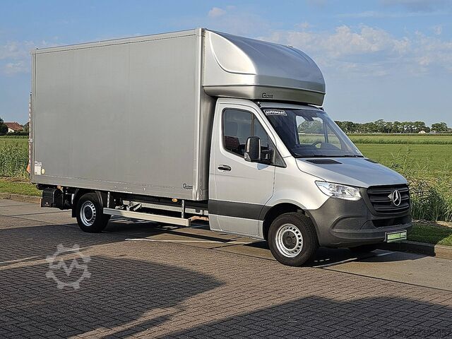 Valixhe MERCEDES-BENZ SPRINTER 317 Bakwagen Laadklep!