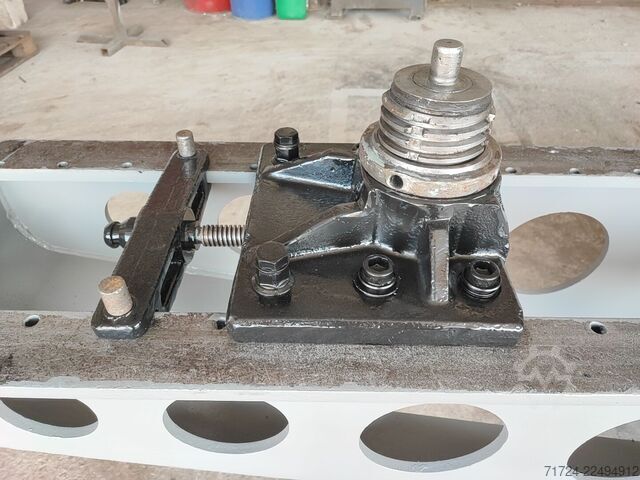 Máy cuốn mép đáy thùng Pullmax Kumla Roundo F13C Flanging Dishing Machine