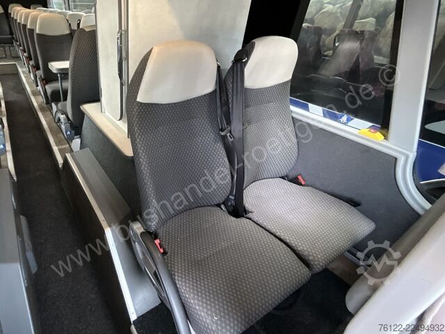 Kétemeletes Van Hool Astromega